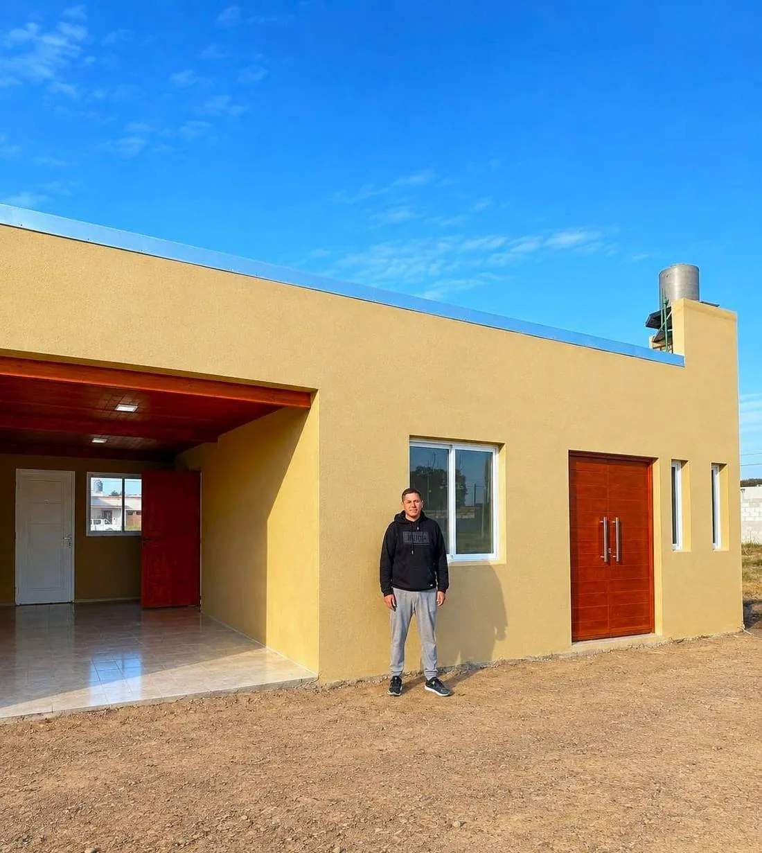 Entrega de vivienda en San Francisco, Córdoba